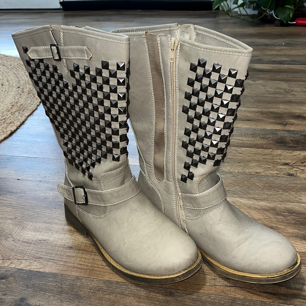 Torrid studded boots size 9